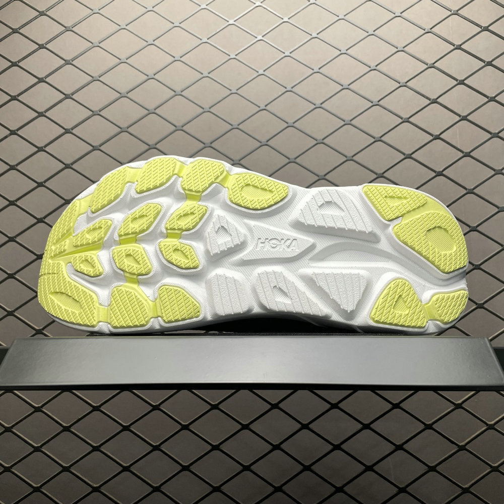 Hoka Running Trainers Pink